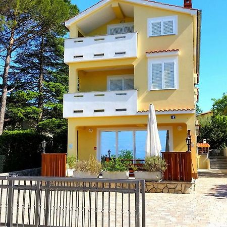 Villa Bionda Малинска Екстериор снимка